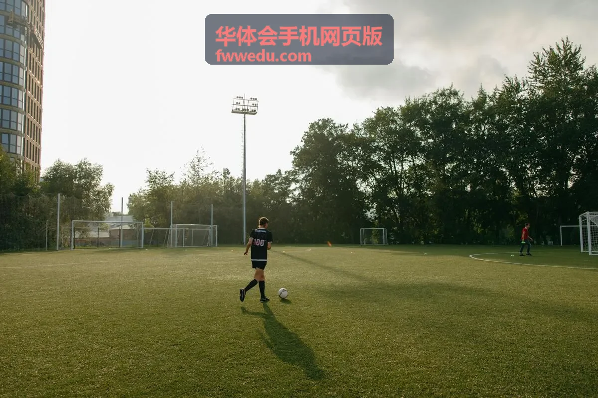华体会手机网页版分享嘉宾林见川的移动产品设计主题分享