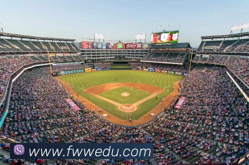 英超小世界杯揭幕 多支豪门同台竞技带来新赛季看点